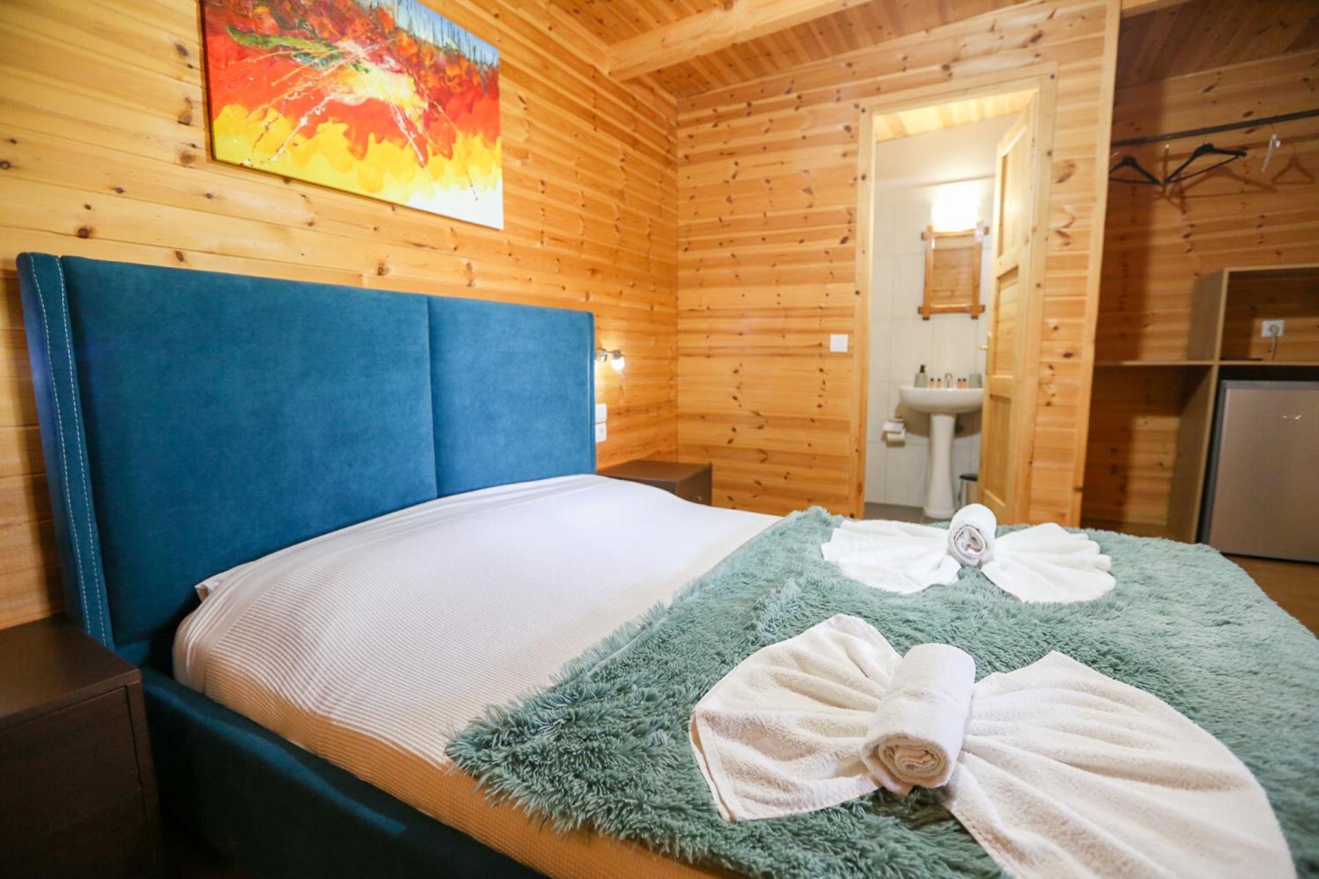 Motel Holiwood